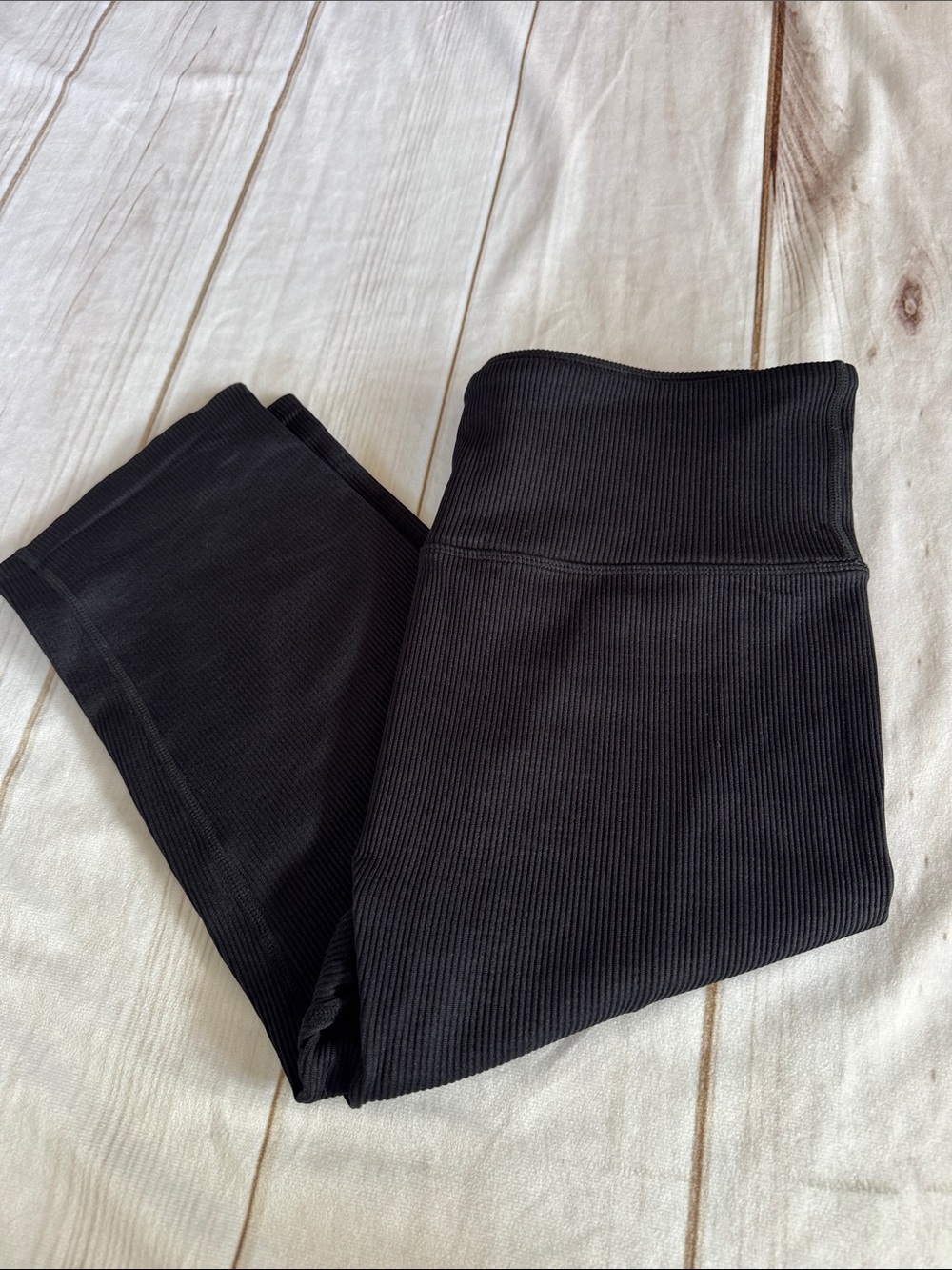 Fabletics ribbed crop legging